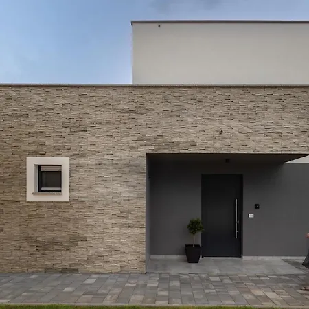Adria Holiday home *