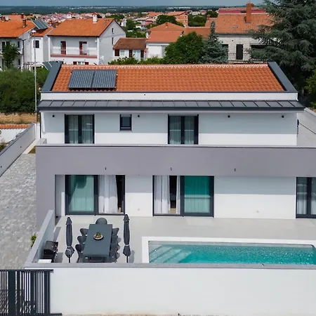 Adria Holiday home *