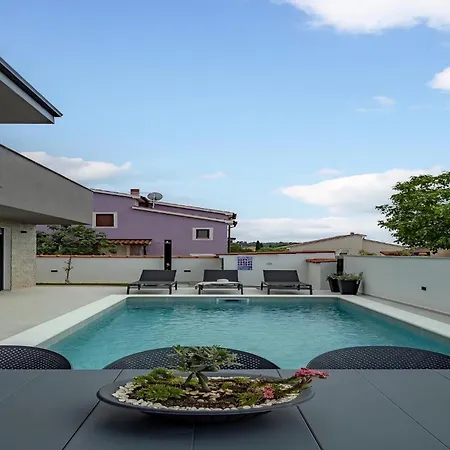 Adria Holiday home Valbandon