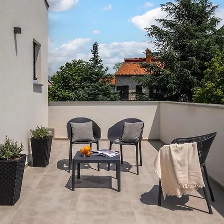 Holiday home Adria Valbandon